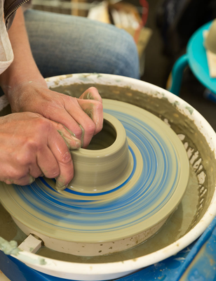 澳大利亚再获新订单 继铁矿石之后，我国扩大进口日用陶瓷制品